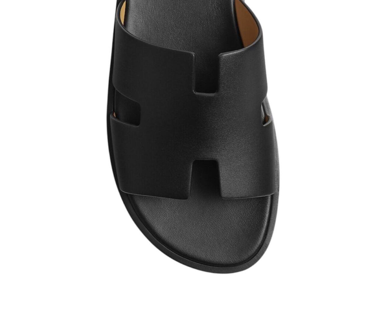 Hermès Izmir sandal 'Noir