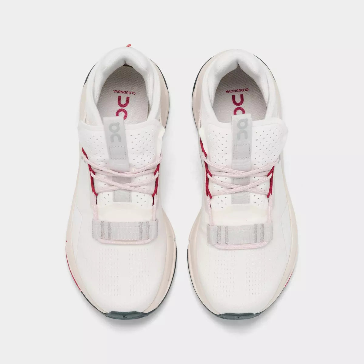 On Running Cloudnova Undyed/White/Carnation