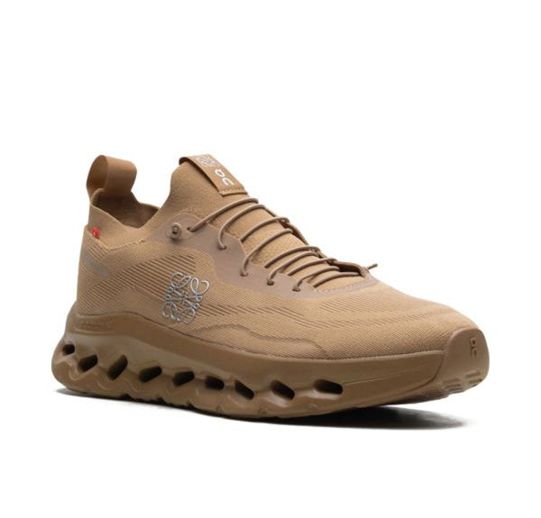 Loewe x Wmns Cloudtilt 'Dark Sand