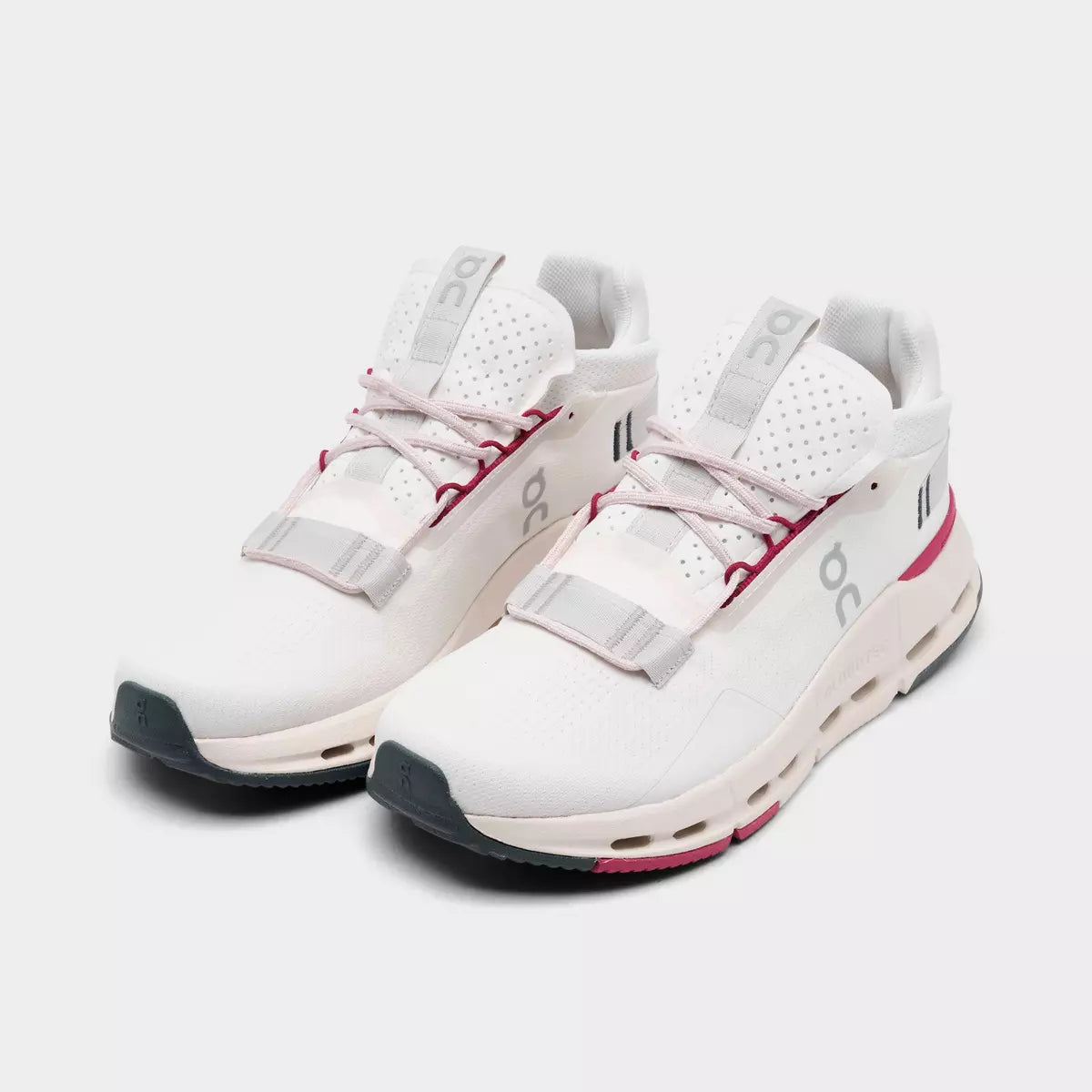 On Running Cloudnova Undyed/White/Carnation